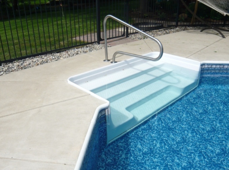 Nashville Tennessee Swimming Pool Steps Resurfacing